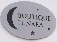 Boutique-Lunara.jpg