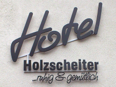 Hotel-Holzscheiter.jpg