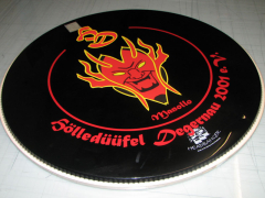 Hölledüüfel.jpg
